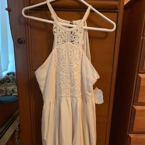 Altar’d State Dress: NEVER WORN TAG ON 😍